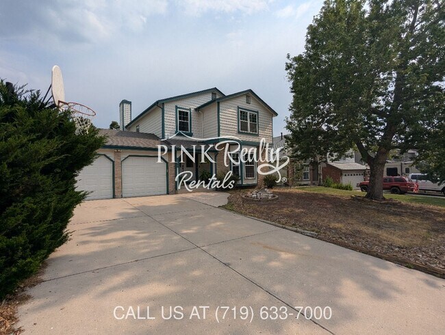 Building Photo - 8560 Avens Cir