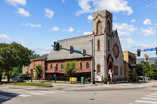 Building Photo - For Rent in Norfolk!