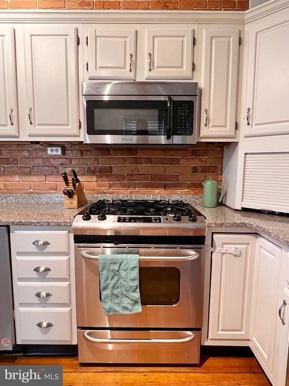 Building Photo - 1507 N Rodney St