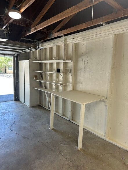 Building Photo - 16119 Spruce St