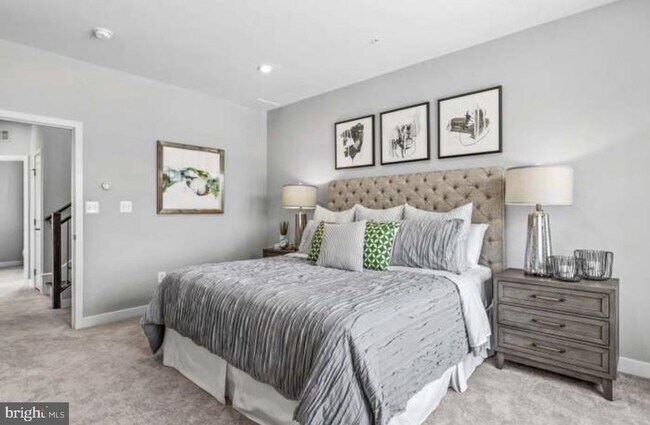 Building Photo - 2926 WATERFRONT Way