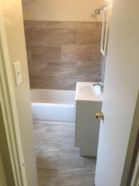 Building Photo - Spacious 3-Bedroom Home in Monroeville – Near Pittsburgh