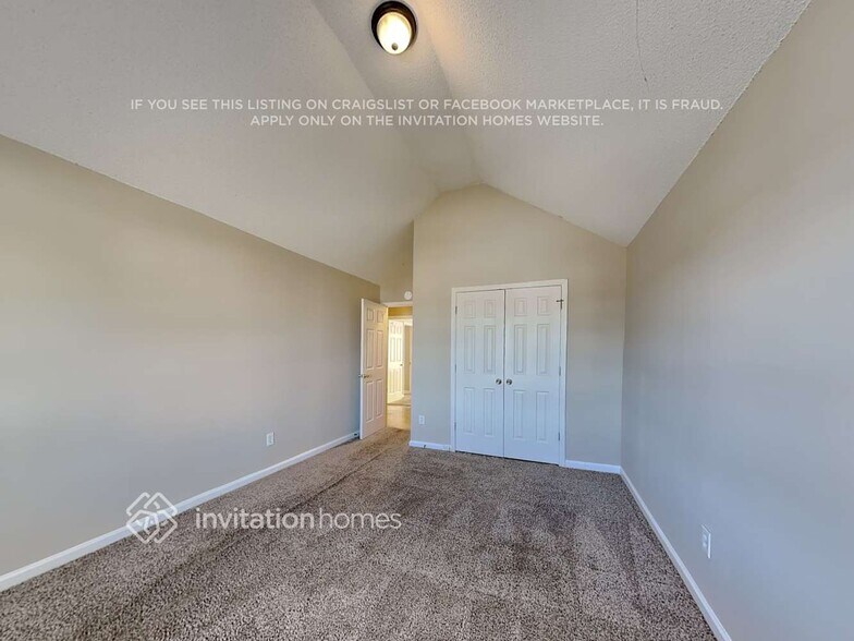 Building Photo - 3539 Riverview Club Dr