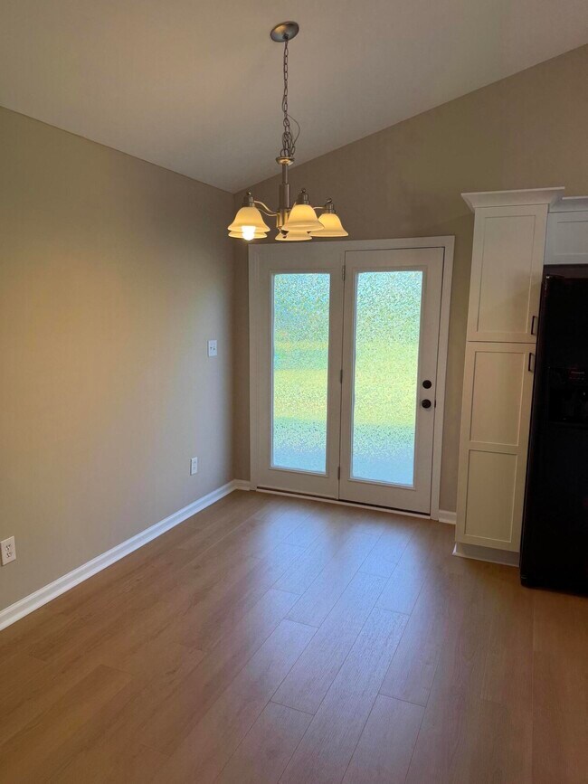 Building Photo - 3288 Sweet Clover Ln