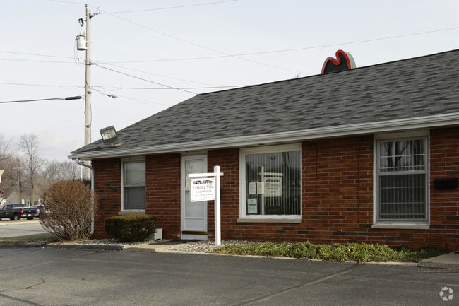 Building Photo - Eastown Villa Apartments