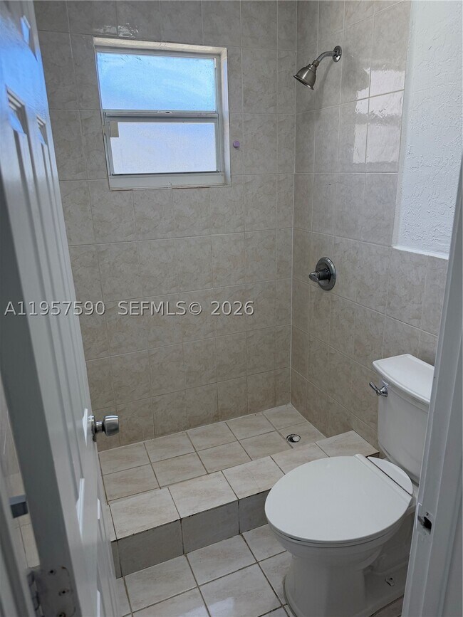 Building Photo - 2287 NW 33rd St