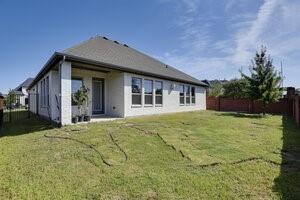 Building Photo - 412 Harmony Way