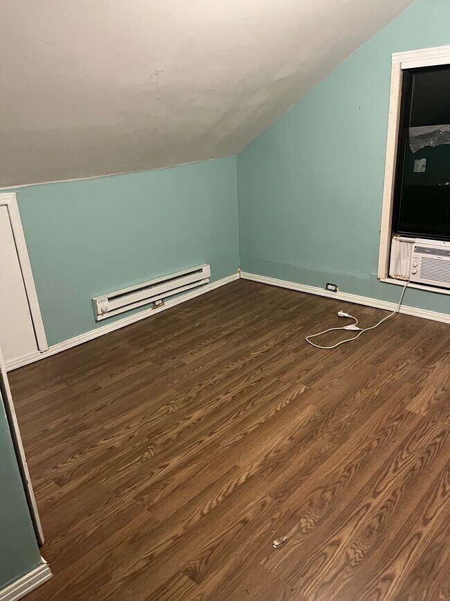 Building Photo - 1917 N 8th St