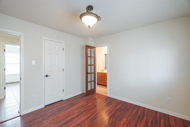 Building Photo - 21815 Grassy Hill Ln