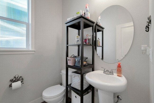 Building Photo - 16855 SW Townsville St