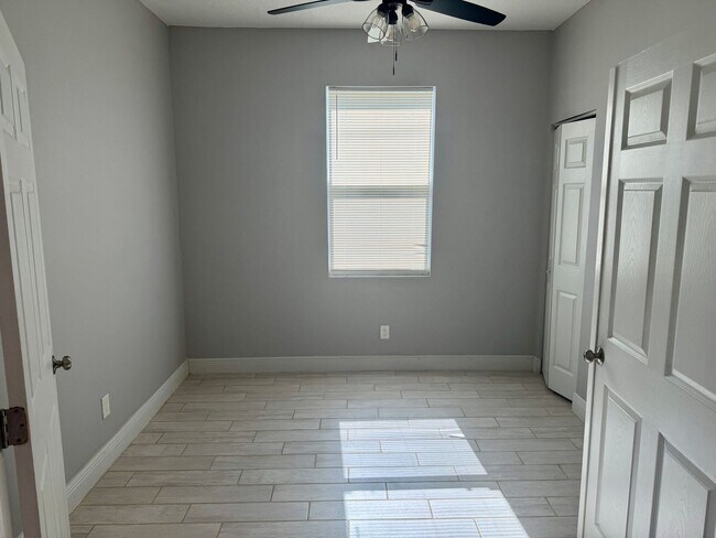 Building Photo - 2812 N 75th St