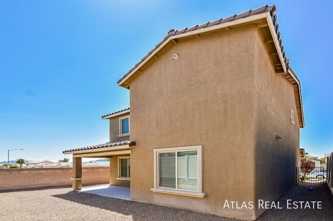 Building Photo - HOME SWEET HOME! | Upgraded 3-Bedroom Home...