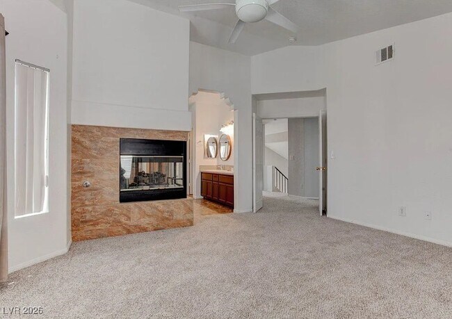 Building Photo - 270 Fairbrook Dr