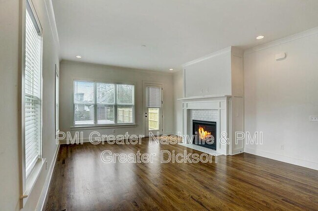 Building Photo - 1113 Park St