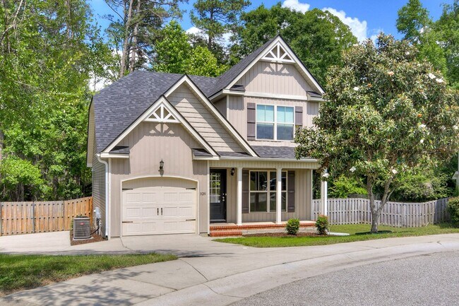 Primary Photo - 3 Bedroom 2.5 Bath - Over Half Acre Lot!