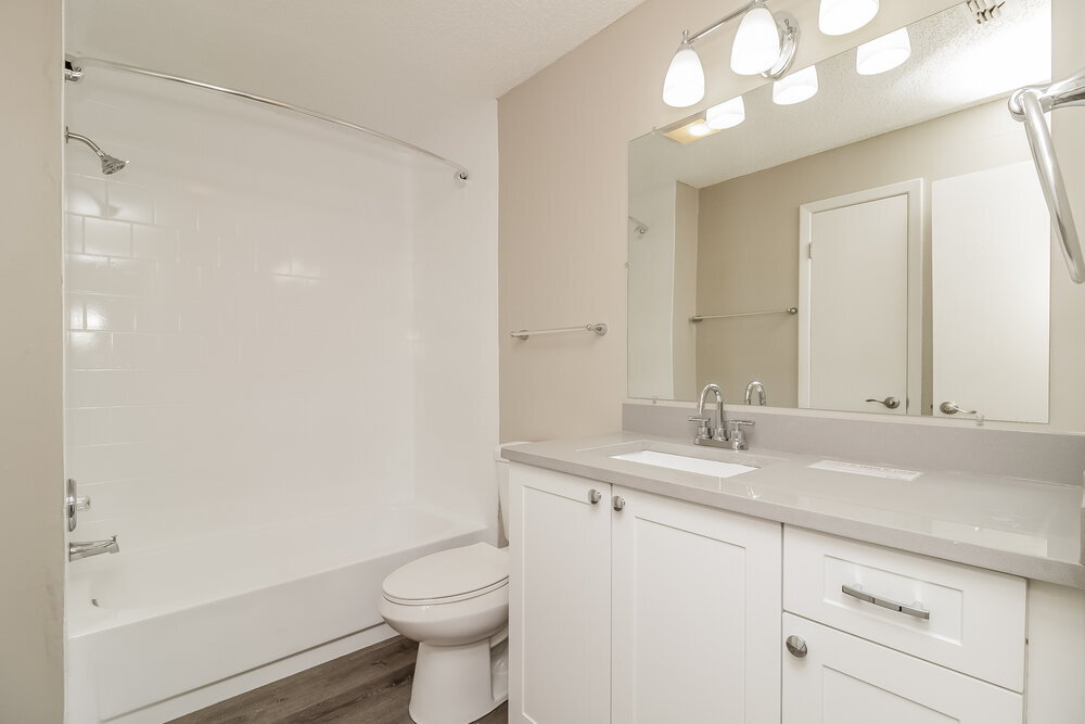 Building Photo - 3408 Laurel Dale Dr