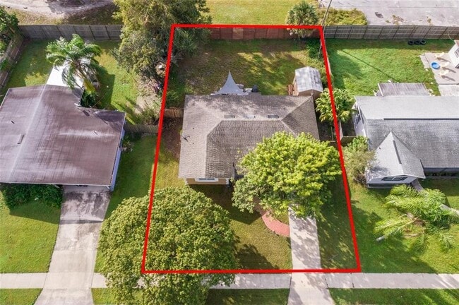 Building Photo - 814 Malone Dr