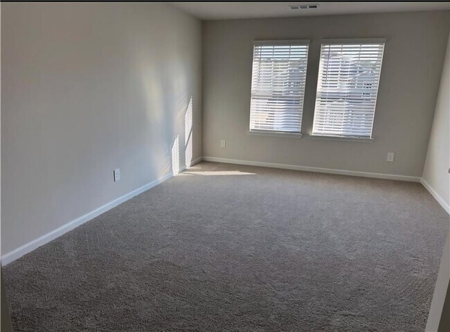 Building Photo - 603 Runnel Dr