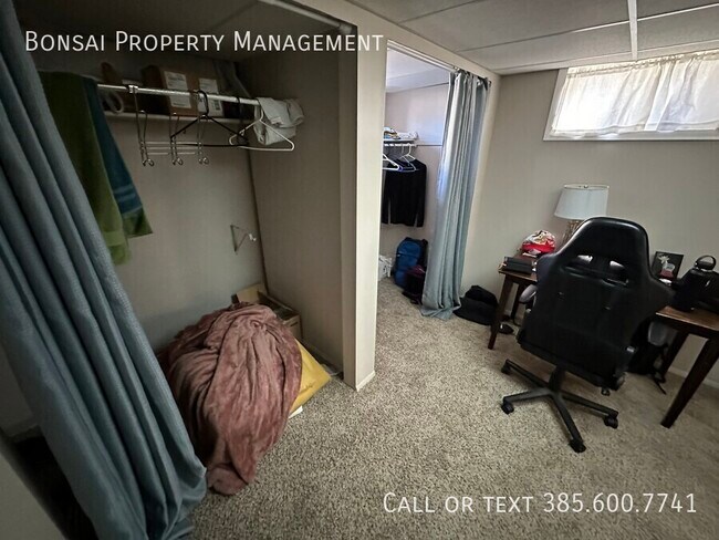 Building Photo - 2577 S 700 E