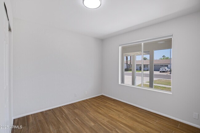 Building Photo - 8426 E Monterey Way