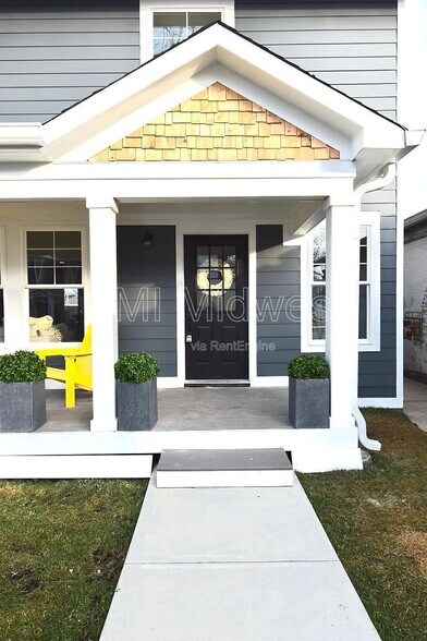 Building Photo - 1529 S East St