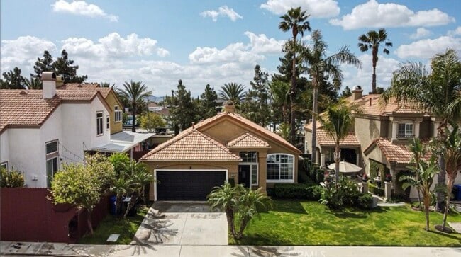 Building Photo - 13885 Portofino St