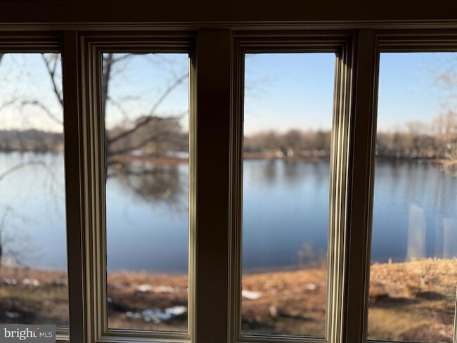 Building Photo - 5738 Griffith Lake Dr