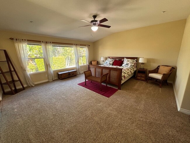 Building Photo - Gorgeous and spacious 5 bedroom FURNISHED home in Canyon Crest for rent!