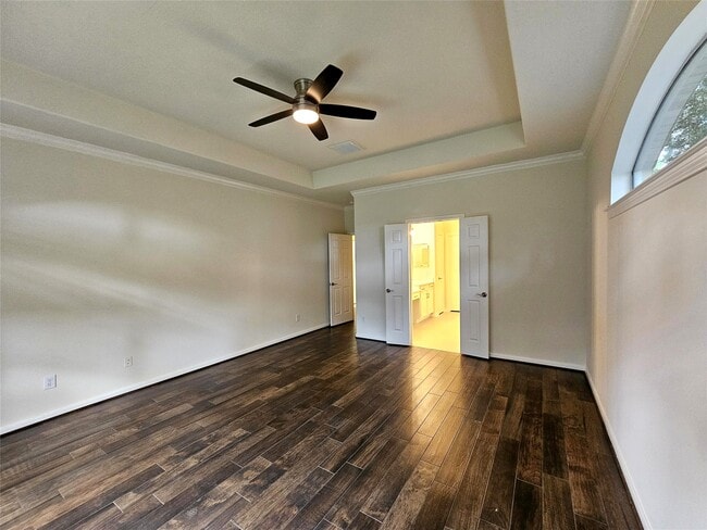 Building Photo - 98 W Knightsbridge Dr