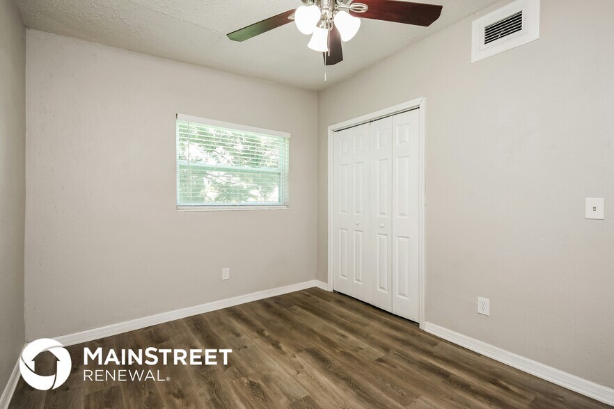 Building Photo - 314 Sears Ave NE