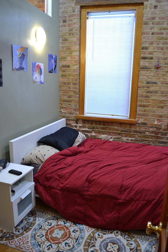 Building Photo - 1232 N Cleaver St