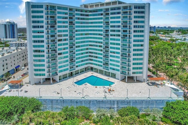 Building Photo - 7135 Collins Ave