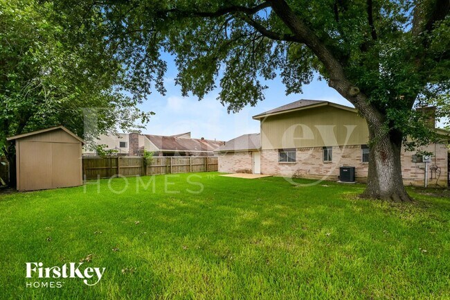 Building Photo - 1518 Washington Dr