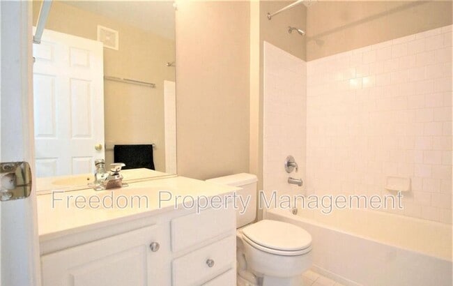 Building Photo - 12624 Fair Crest Ct