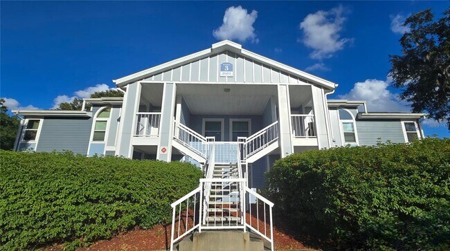 Building Photo - 2604 Grassy Point Dr