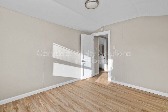 Building Photo - 7109 Eugene Ave
