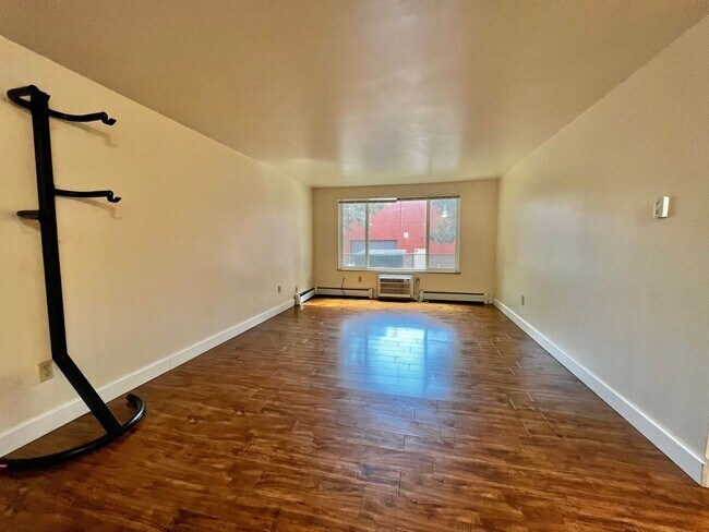 Building Photo - Mathews634 (KC-JF-NB)