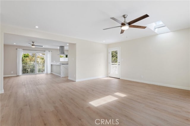 Building Photo - 928 Seaside Ct