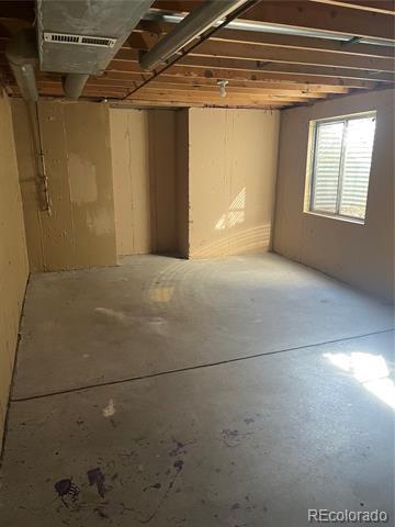 Building Photo - 7781 S Curtice Dr