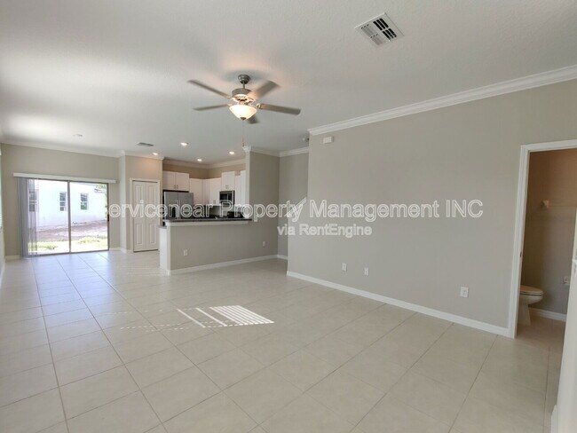 Building Photo - 23251 Willow Glen Way