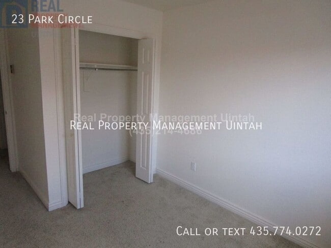 Building Photo - 23 Windy Park