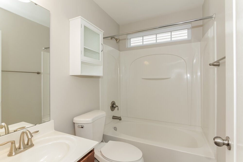 Building Photo - 9948 Evergreen Terrace Dr