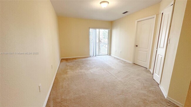 Building Photo - 12874 SW 31st Ct