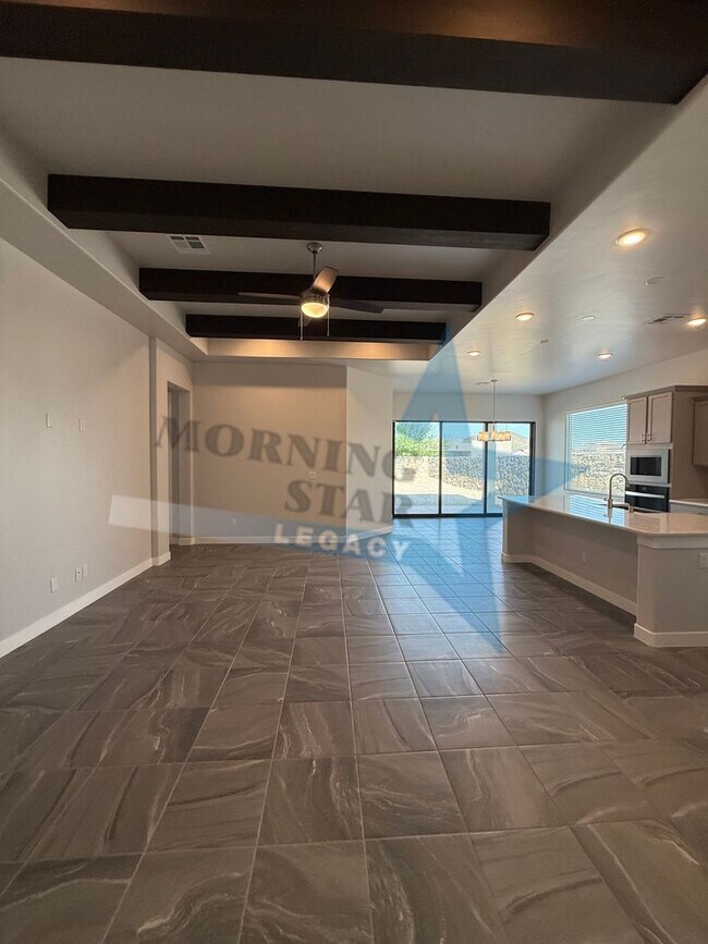 Building Photo - 6249 Recoleta Rd