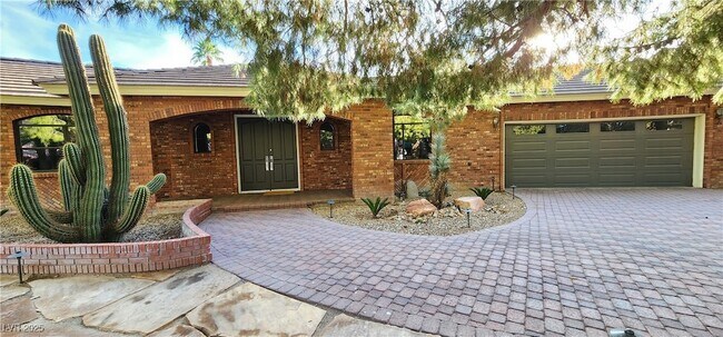 Building Photo - 9 Quail Run Rd