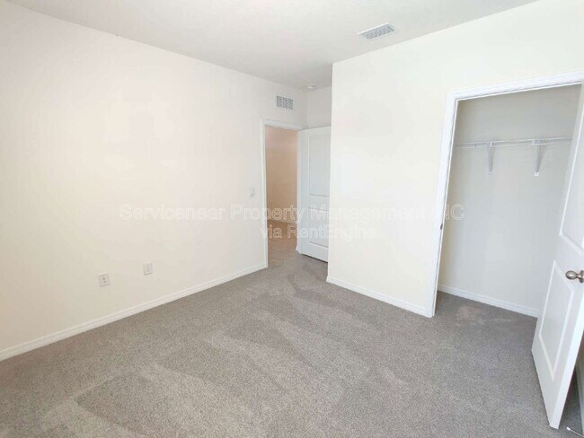 Building Photo - 32618 Canyonlands Dr