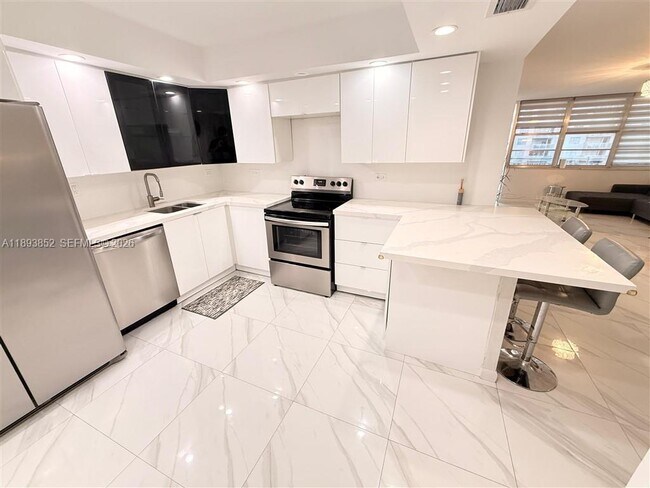 Building Photo - 251 174th St