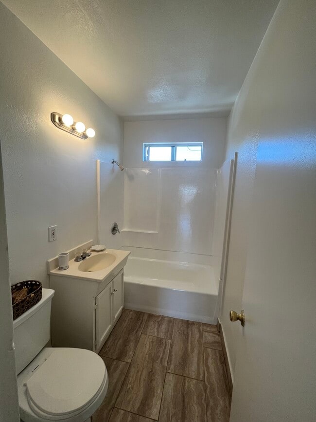 Building Photo - 7013 Coldwater Canyon Ave