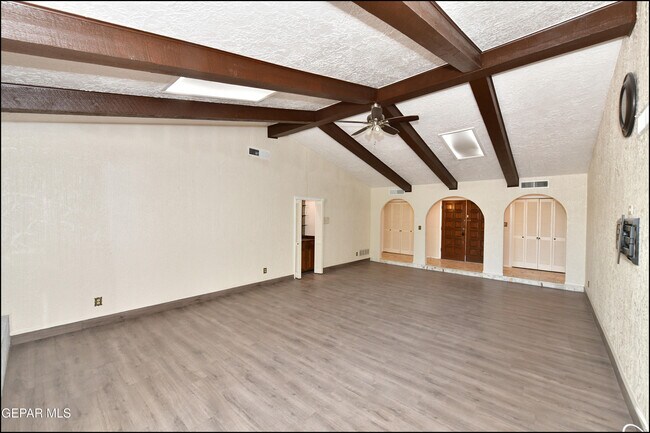 Building Photo - 3606 Colville Dr