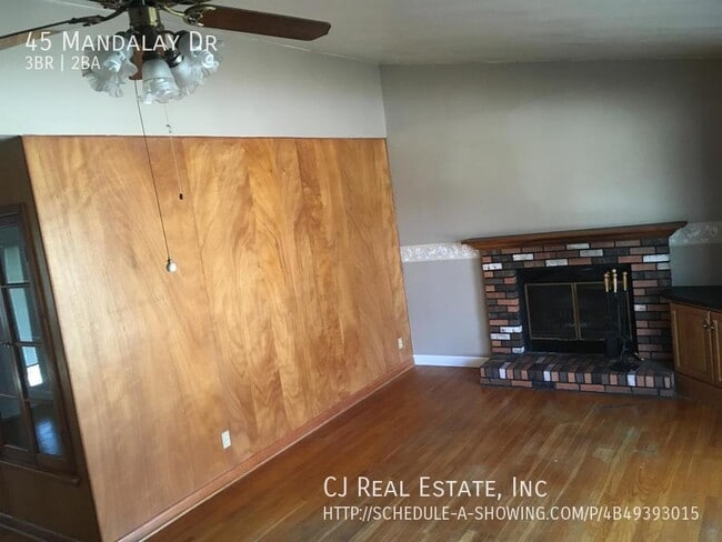 Building Photo - 45 Mandalay Dr